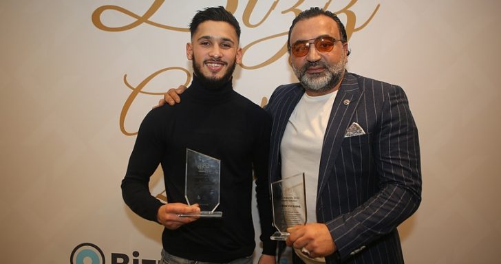 Kadir Yücelbaş’tan Dünya Kick Boks şampiyonu Deniz Demirkapu’ya destek.
