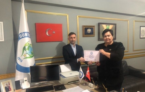 <strong>D G K yi ‘ ÖZBEKİSTAN Temsilci başkanlığına RANO GAIPOVA atandı . </strong>