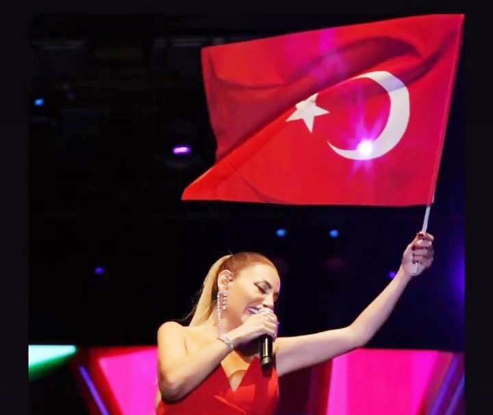 Eleştirilerin odağındaki Linet’ten Türk Bayraklı paylaşım