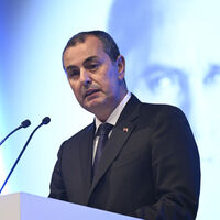 “Dövize dönenler kârlı çıkmayacak”