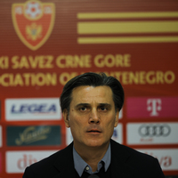 Montella’dan zemin eleştirisi!