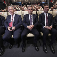 Özel ve Yavaş’tan ilk tepki