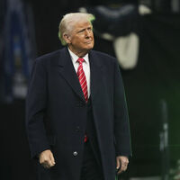 Trump: Grönland’dan arıyorlar