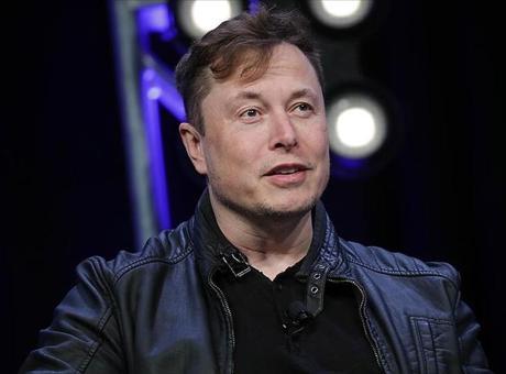 Tesla’da sular durulmuyor: Elon Musk, üst düzey yöneticiyi kovdu